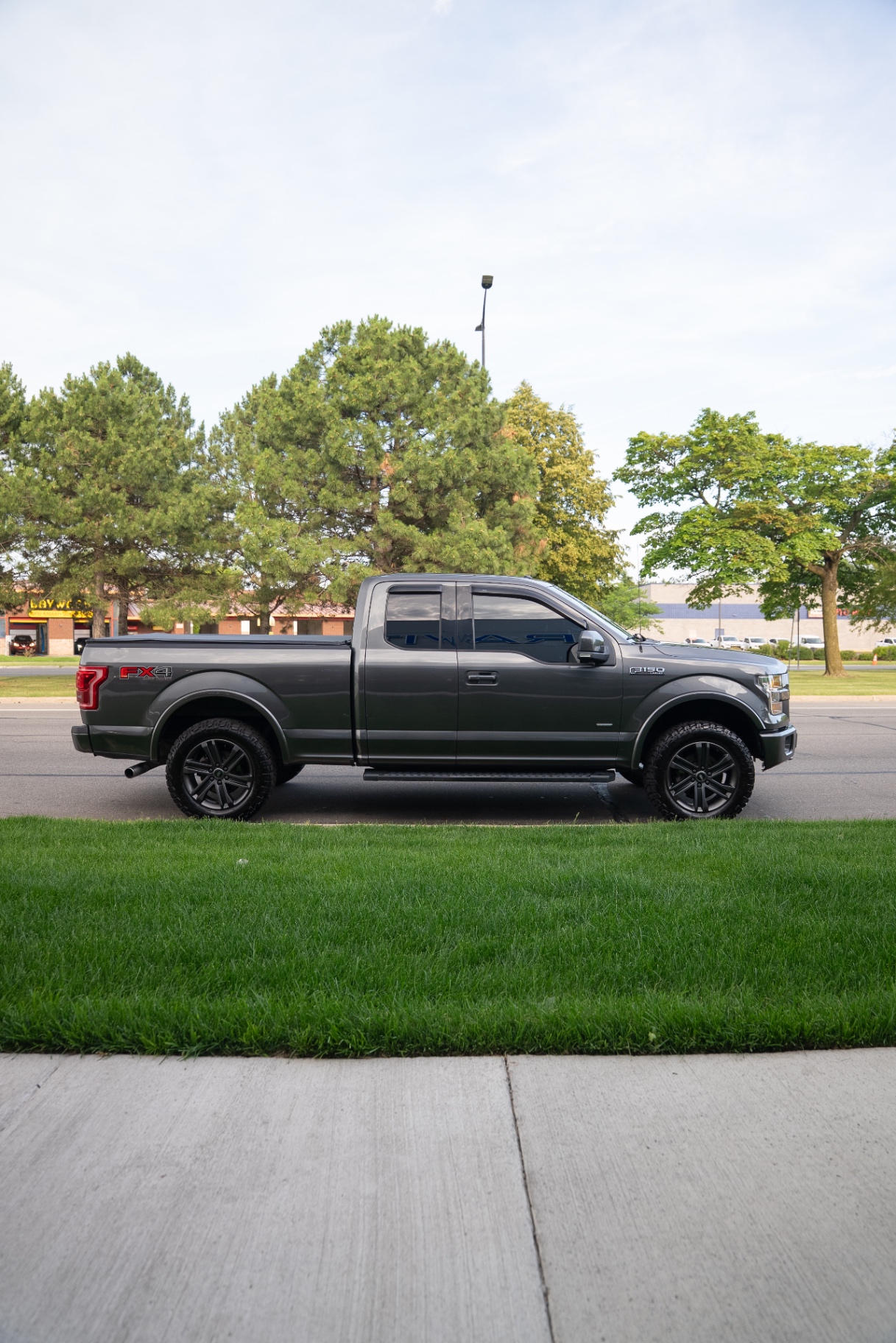 2015 Ford F-150 Lariat - Photo 5