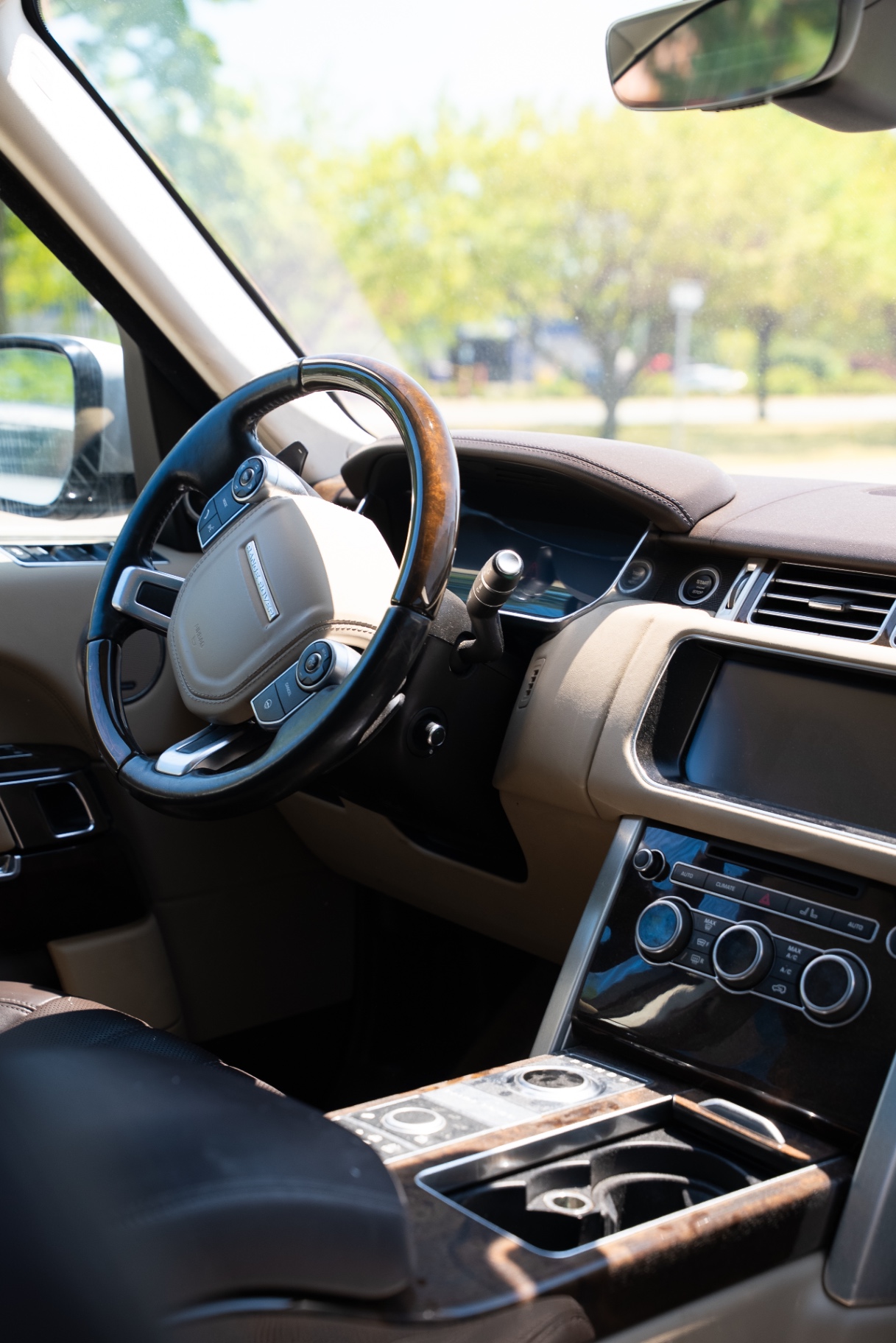 2017 Land Rover Range Rover HSE - Photo 12